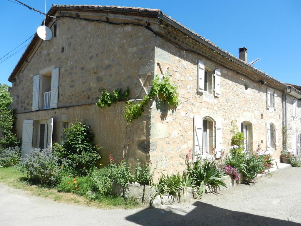 La Maison Des Cornieres Fourcès Kültér fotó